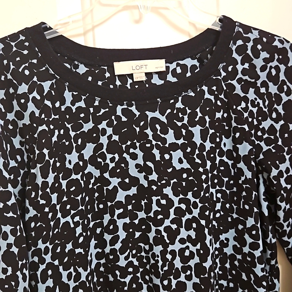 Loft Petites Print Crew Neck Blouse - Picture 2 of 5